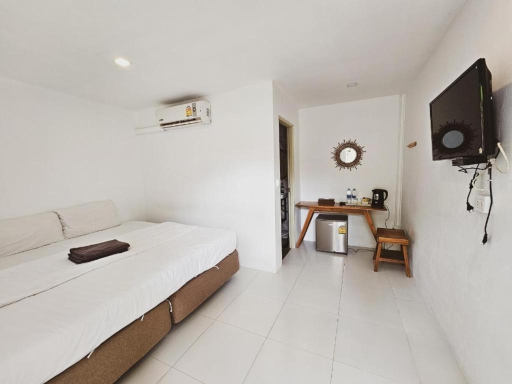 Bb Hidden House Hostel Phi Phi Don Exterior photo