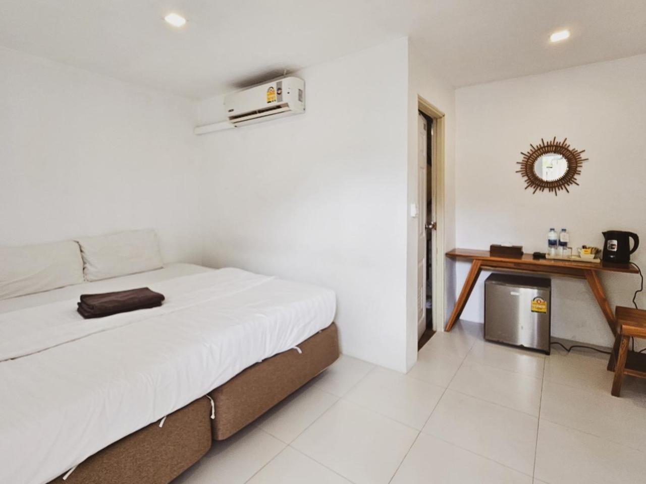 Bb Hidden House Hostel Phi Phi Don Exterior photo